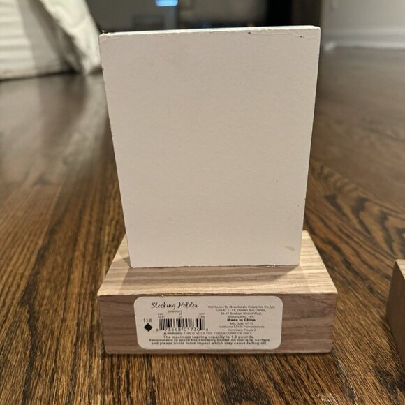 Christmas Stocking Holder Set 2 Solid Wood Hooks Mantle Green Gold Kids Heavy - Picture 5 of 8